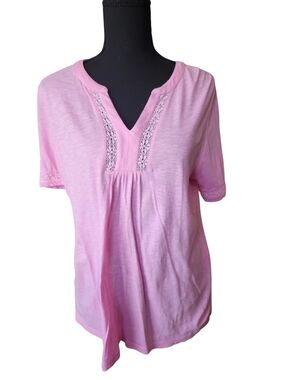 crown & ivy Light Pink Split V-Neck Tunic with Lace Insets